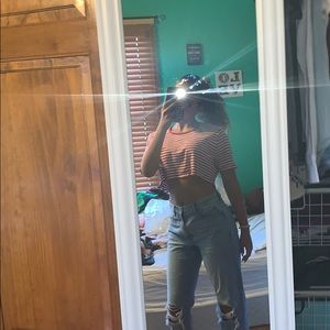 Super cropped Red/White striped shirt